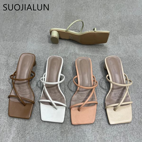 Suojialun Summer Square Low Talon Femmes Slipper Fashion Band étroit Dames Sandale Outdoor Beach Casual Slides Chaussures Big Taille 40 240328