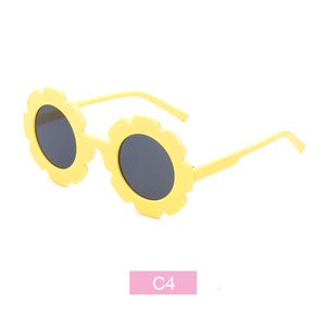 Gratis verzendslachtige schattige baby bloem cartoon mode kleurrijke kinderglazen zonnebril