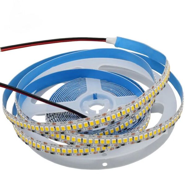 Super luminosité 2835 LEMES LED LUMIÈRE 5M RAGE R / G / B / Y / P 240LED / M 12V FLEXIBLE STRIP LIGHT LL