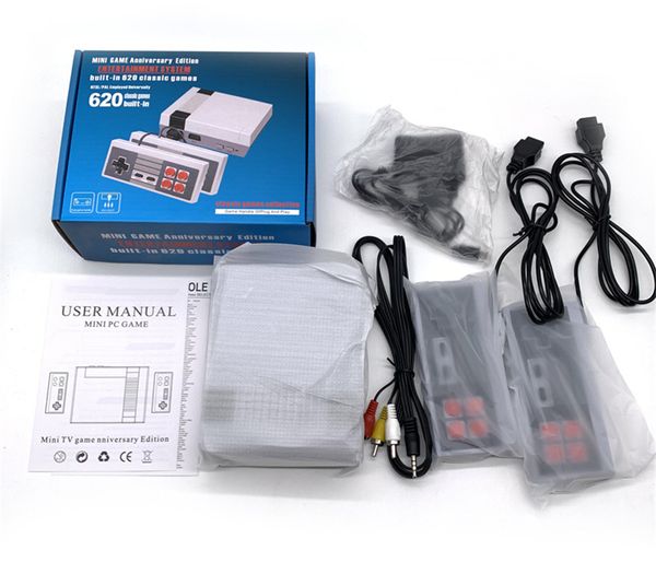 Super Classic 620 Joueurs de jeu portables rétro Mini TV 8 bits Console de jeux vidéo familiale Lecteur de jeu portable 620 intégré Cadeaux d'anniversaire de Noël