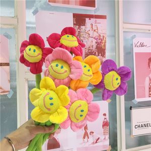 Super schattige zonboeket Creatieve rozengordijnen, bloemknoppen, pluche speelgoed, poppenhuwelijksgeschenken