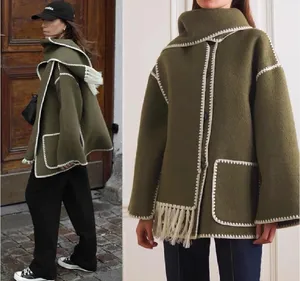 Super elegante olijfgroen tot-em dikke gehaakte geborduurde rand Fringe Sjalf Wol Blend Coat voor vrouwen