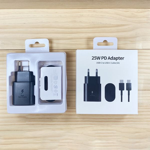 Chargeur super rapide PD 25W Adaptateur secteur 18W 3A Type C Ports et jeux de câbles USB-C vers USB-C Charge rapide du chargeur pour Galaxy S20 S21 S22 S23 Note 20 avec boîte de vente au détail