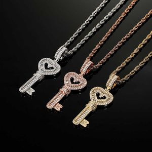 Super Flash Ins Lock Bone Chain Heart Key Pendant ketting Tijden Tijden Vierkant Diamant Premium Fine Kwaliteit Iced Out Baguette Cubic Zirconia CZ Stone Colar Gift voor vrouwen