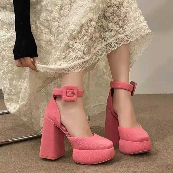Super hoge hak Mary Jane hoge hakken vrouwelijke lente nieuwe roze prinses vierkante kop dik met mode holle sandalen 1016