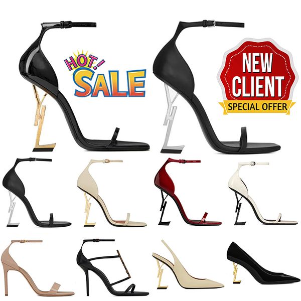 2024 Top Mujeres Zapatos de vestir de lujo Diseñador Tacones altos Charol Tono dorado Triple Negro Nuede Rojo Mujer Dama Moda Sandalias Fiesta Boda Oficina Bombas