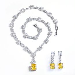 Super brillant grand carré jaune zircon cubique pierre de mariage collier de mariée boucles d'oreilles fête Costume bijoux ensembles pour femmes T0726 240228