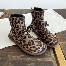 Bottines Martin confortables à semelle Super douce, bottines rétro à la mode, avec nœud et velours, nouvelle collection automne et hiver 2023