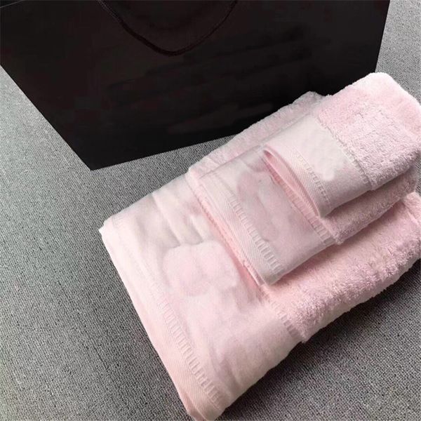 Super Soft Home Towels Broderie Designer Face Towels Set Salle de bains Hôtel Serviette de bain Cadeau