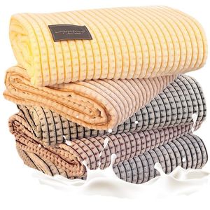 Superzachte deken Premium zijdeachtig flanellen bedsprei Melkfleece Kantoordutje Koraaldeken Enkele handdoek Airconditioningdeken