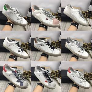 Super Star Brand Casual Golden Chaussures Nouvelle version Hi Star Luxury Chaussures Italie Designer Femmes Sneakers Sequin Classic Do Old Lace Up Man Casual Shoe Cuir authentique 10a