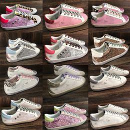 Super Star Sneakers Designer Women Shoes Fashion Italië Golden Pink-Gold Glitter Classic White Do-Old Dirty Shoe