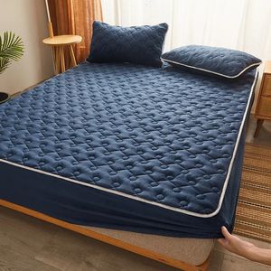 Housse de matelas super épaisse, literie chaude d'hiver, lit Double, Queen, King, antibactérien, velours de lait, drap-housse matelassé, 240321