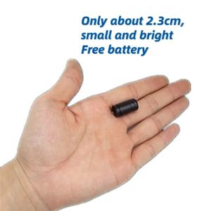 Super minuscule mini-petite lampe de poche de la fechette plus petite longue durée de vie brillante anneau de clé imperméable torche extérieur