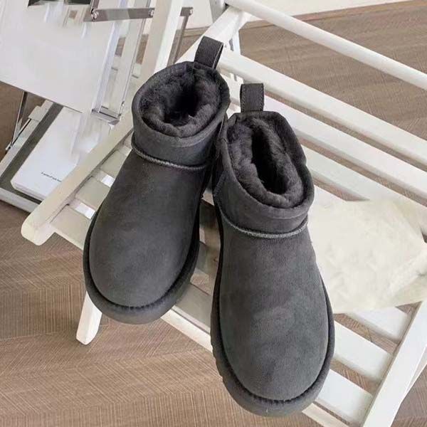 Bottes courtes pour femmes de créateurs de luxe de qualité supérieure à fond plat avec botte de travail en laine de mouton 35-40 avec boîte