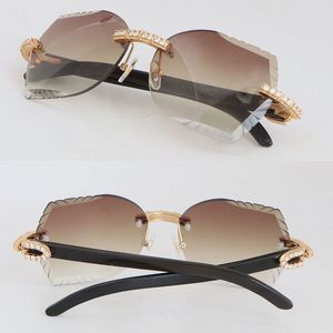 Fournisseurs supérieurs Lunettes de soleil Big Stones pour femmes Lunettes de soleil de luxe en forme de diamant sans monture en corne de buffle noire pour hommes et femmes 8200757 Modèle classique de conception