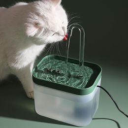 Supplies Cat Water Fountain Filtre Auto Filtre USB Electric Mute Drinker Bower Bowl Dispensateur d'eau 1,5 L Recirculer le buveur de filtre pour chats