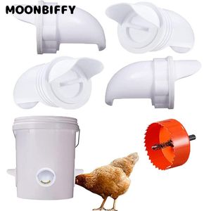 Fournitures de poulet Automatique Adoucine Poultry Pro Feeder Gravity Feed Kit Rain Proof pour Ducks Hen Feeders Bargets Barrels Poulet Accessoires