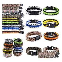 Bracelets de survie Mélange Couleur 200 Équipe Paracord Bracelet de sports de cam sur mesure NCAA College Charme Umbrella Drop Livracing Outdoors Hik Dhv1h