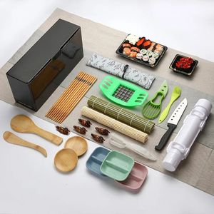 Sushi Maker Set Machine Moule Bazooka Rouleau Kit Vegetable Meat Rolling Bamboo Mat DIY Tools Kitchen Tools Gadgets ACCESSOIRES Y240328