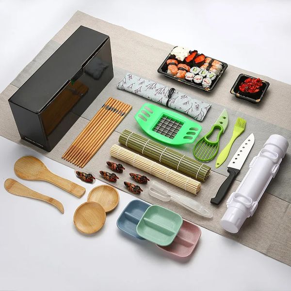 Sushi Maker Set Machine Moule Bazooka Rouleau Kit Vegetable Meat Rolling Bamboo Mat Tools de cuisine Diy Gadgets Y240328 240420