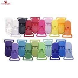 Sutoyuen 100 pièces D forme Kam plastique bébé sucette Clips en plastique sucette factice porte-chaîne Clips fermoir pour ruban 20mm 240326