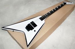 Swallowtail elektrische gitaar witte zwarte rand dubbele shake elektrische gitaar, zwarte hardwares en tremolo, kan worden aangepast.