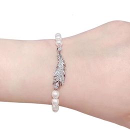 Swarovskis Bracelet Designer Luxe Mode Femmes Original Qualité Nouveautés Personnalisé Léger Plume Boucle Magnétique Romantique Plein Diamant Perle