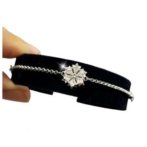 Swarovskis – Bracelet de styliste pour femmes, Original, qualité, breloque, neige, boucle magnétique Invisible, élément féminin, cristal