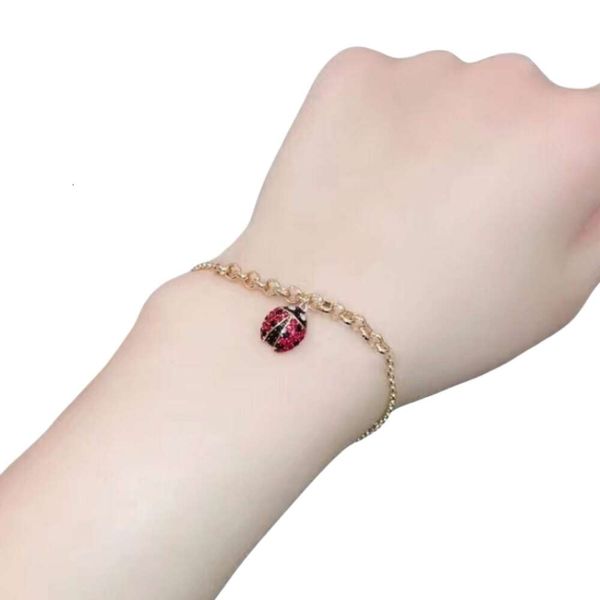 Swarovskis Bracelet Designer Femmes Top Qualité Bracelet Sept Étoiles Coccinelle Invisible Boucle Magnétique Bracelet Femelle Élément Cristal Coccinelle Bracelet Femme