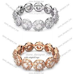 Swarovskis Designer Band de qualité supérieure anneaux Round brillant frais avec un anneau romain en diamant complet en cristal pour les femmes 4801