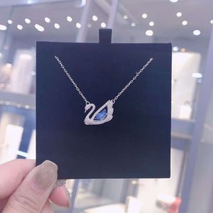 Swarovskis – collier de bijoux en forme de cœur sautant, collier de cygne, élément féminin en cristal, chaîne de clavicule intelligente
