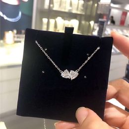 Collier de bijoux Swarovskis modèle Yuan véritable amour rester ensemble collier en forme de coeur femme hirondelle élément cristal collier de coeur chaîne représentant féminin