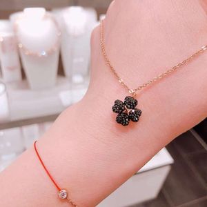 Collier Swarovskis Designer Femmes Top Quality Luxury Fashion Pendant Crystal Classic Double face Collier Flower pour femmes avec collier de chaîne à collier de trèfle