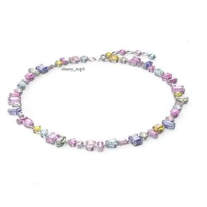 Swarovskis ketting Sailormoon stromend licht kleurrijke snoep ketting voor vrouwen met behulp van zwaluwselement kristal regenboog witte slang bottenketen topkwaliteit 24SS 326