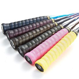 Zweetband TAAN 3 stks/partijen Super Duurzaam Tennis Grips tennisracket grip dikke 1.6mm badminton zakdoeken TW090 230919