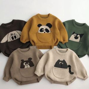 Sweaters 2023 Autumn Winter Nieuwe Cartoon Pullover Sweater Boys Pocket Panda Gebreide shirt Girls Losse schattige tops Kinderen Allmatch -kleding