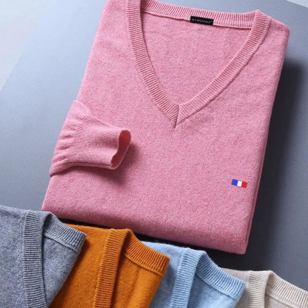 Pulls Vente chaude Men Sweater Vneck à manches longues Paulures de couleur solide Couleur standard masculin cachemire tricot