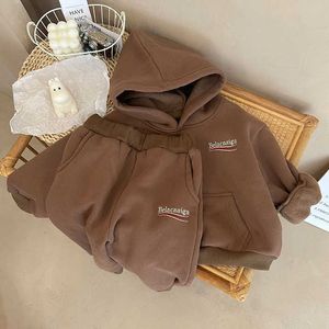 Sweaters Kinderkleding Sets Hoodies Dikke mode Winter herfst meisje jongenskleding baby peuter katoen uit het kader van de top van kinderen sweatshirts 5354