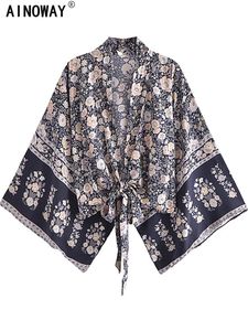 Suéteres Vintage Boho Kimono Cardigan Floral Túnica corta Trajes de baño Mujeres Moda Mangas de murciélago Rayón Bohemio Bikini Cover Ups Ropa de playa