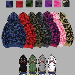 Sweat à capuche de créateur de requins pour hommes pour hommes camouflage Jogger jogger zipper japonais sportwear marque sweatshirt à capuche