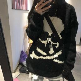 Sweatshirts 2021 Automne et hiver Nouveau Skull Dark Skull Retro Treat Retro Pull For Women Pullover Couple Ins Shirt Fashion Y2K Surdimension