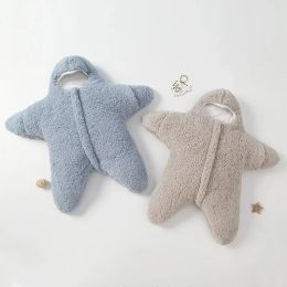 Sweatshirts Baby Sleeping Bag étoile de mer Nouvelle-née Lamb Velvet Coton Men and Femmes Baby Outing Automne and Winter Quilt Plus Coton épaississement