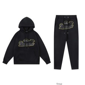 Sweatshirts Hommes Femmes Designer Sweats à capuche Mode Streetwear Trapstar Fil Jaune Noir Tête de Tigre Serviette Brodée Pull À Capuche Mode Br Lâche Hommes Femmes