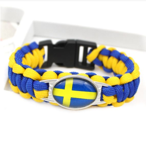 Suède drapeau charme de survie bracelets paracord