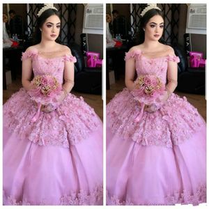 Sweet 16 Ages Gown Kant Quinceanera Jurken Bateau Hals Floral Tule Bodice Lange Prom Dresses Pageant Formal Party Ball Custom