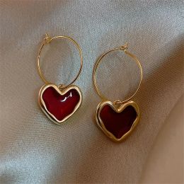 Zoete Bourgondische 14k Geel Goud Emaille Hart Oorbellen voor Vrouwen Meisje Goud Kleur Metaal Liefde Hart Hangende Dangle Oorbellen Vintage Sieraden