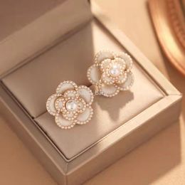 Zoete schattige bloem kristal oorbellen temperament geometrische glanzende verklaring oorbellen voor vrouwen meisje pendientes sieraden