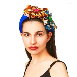 Diadema de aro para el pelo de ala ancha con flores dulces, diadema de tela hecha a mano, accesorios decorativos para sombreros de mujer