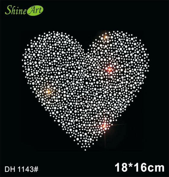 Diseño del corazón dulce Transferencia de calor Motif Drinestone para álbumes de recortes de adornos de prendas DH11439333411